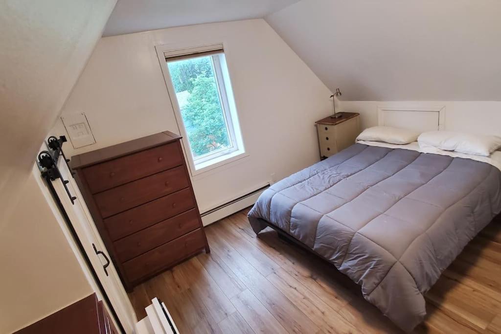 Luxury Dt Cottage - Free Parking - Self Check-In アンカレッジ エクステリア 写真